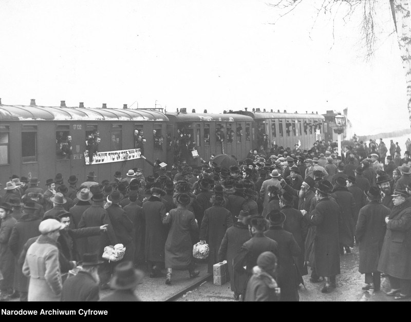 Bobowa wedding, March 1931, image 2 of 62