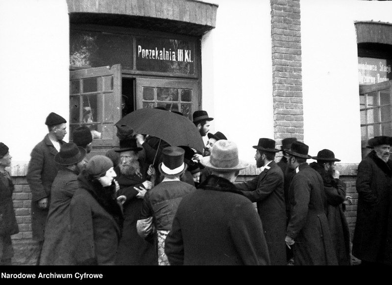 Bobowa wedding, March 1931, image 15 of 62