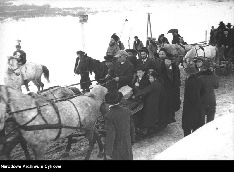 Bobowa wedding, March 1931, image 29 of 62
