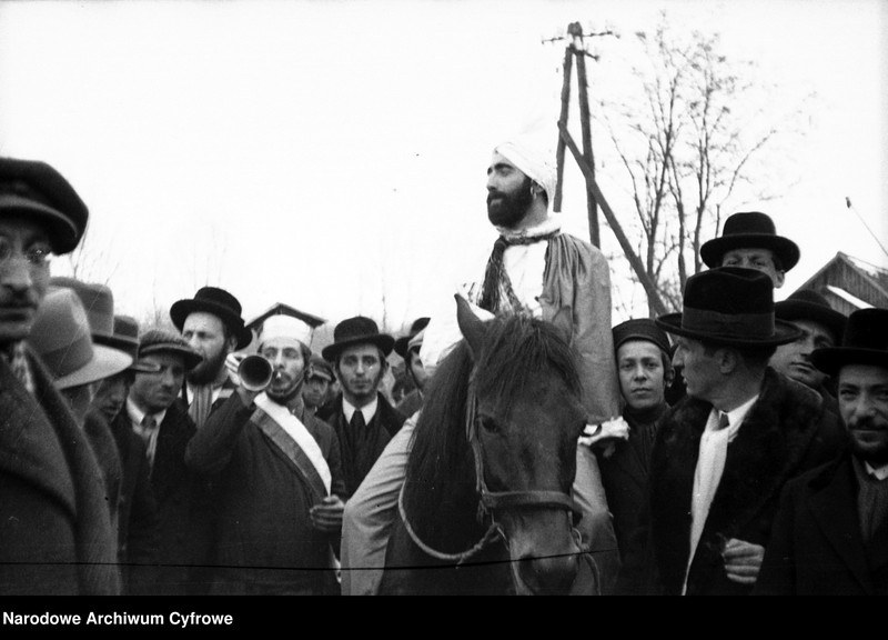 Bobowa wedding, March 1931, image 35 of 62