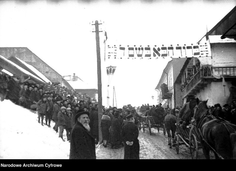 Bobowa wedding, March 1931, image 45 of 62