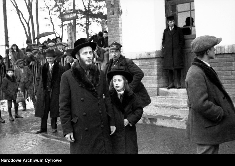 Bobowa wedding, March 1931, image 47 of 62