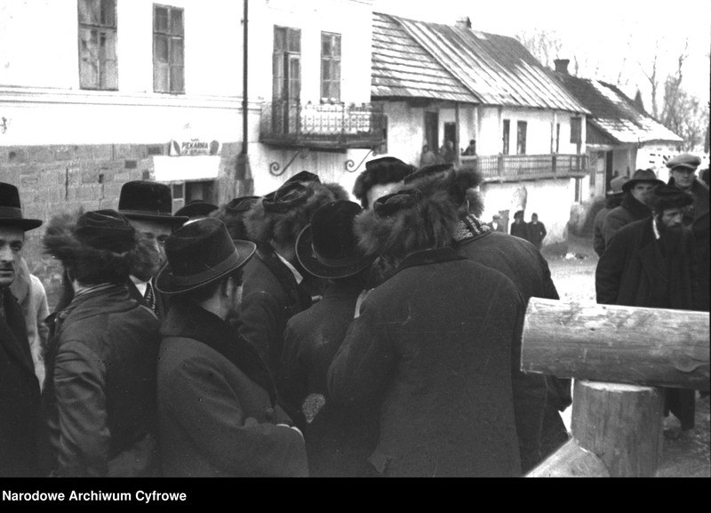 Bobowa wedding, March 1931, image 52 of 62