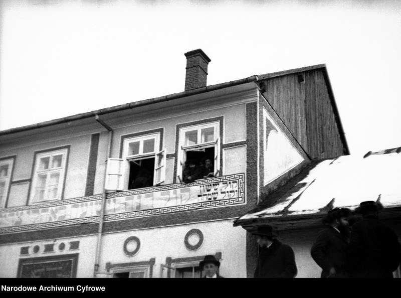 Bobowa wedding, March 1931, image 57 of 62