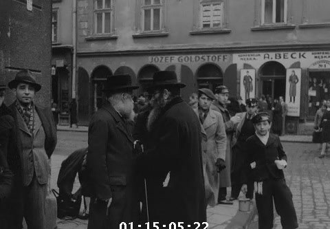 Shop signs reading Józef Goldstoff and A. Beck, Kraków, 1936