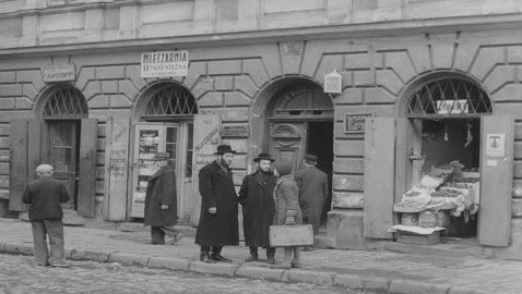 Arched shops including a hygienic dairy, Kraków, 1936