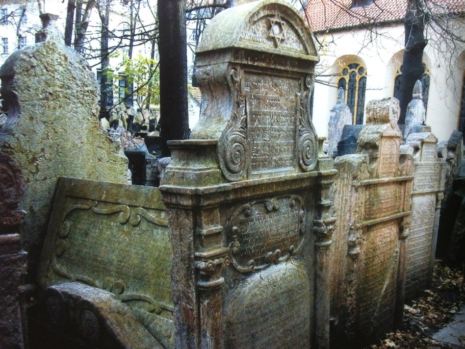 Rabbi David Oppenheim’s grave today, the middle stone